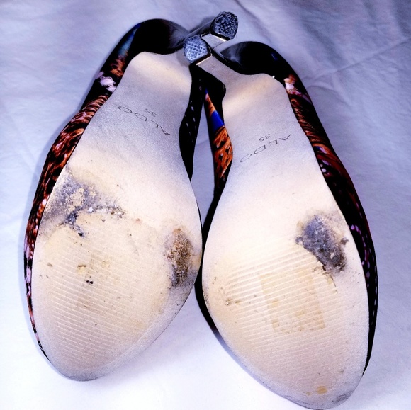 Aldo RARE Platform Satin High Heels - Picture 8 of 8